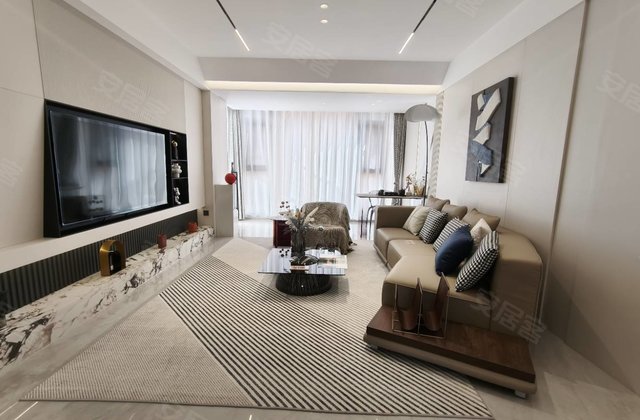 泷淇誉泷天骄3室2厅128㎡55万二手房图片