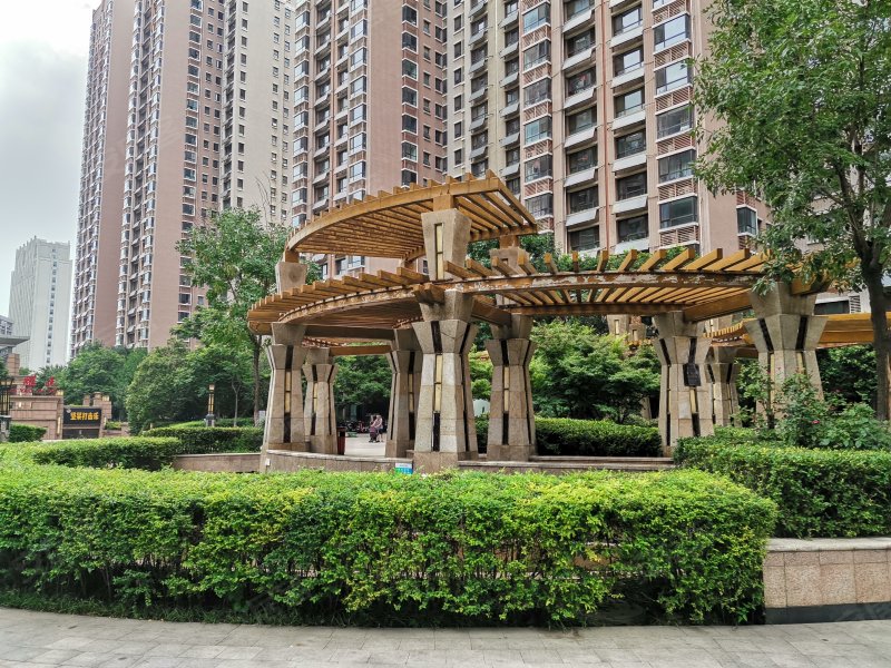 南益名泉春晓东区