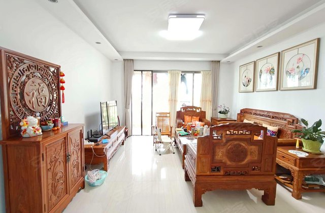 每一间3室2厅136.05㎡285万二手房图片