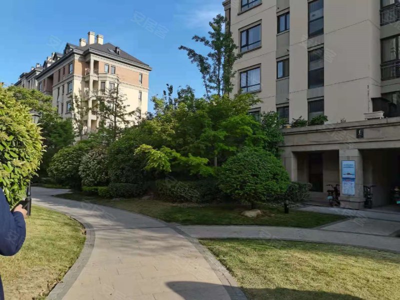 绿城百合公寓(云霞苑),地润路1号-郑州绿城百合公寓(云霞苑)二手房