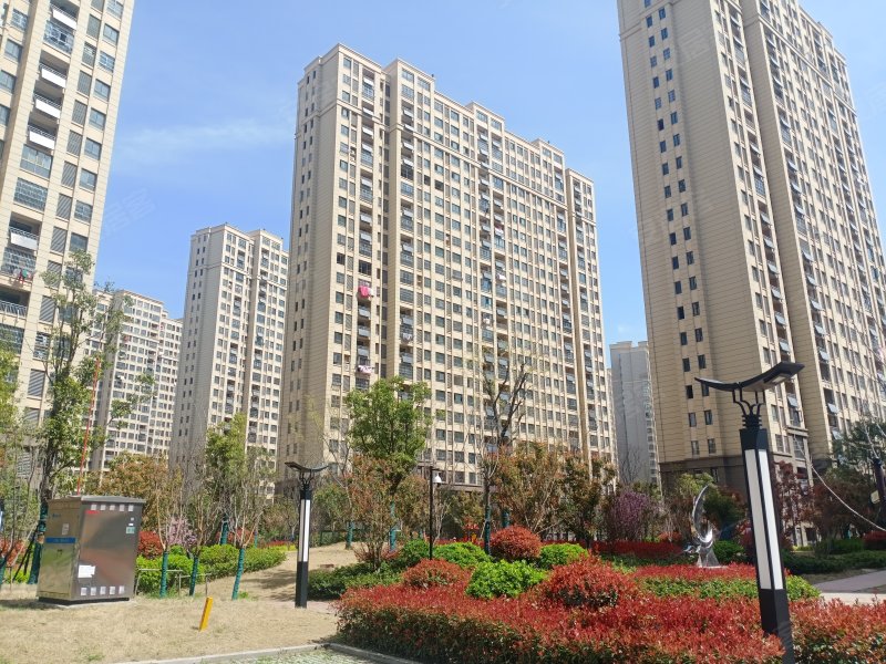 绿地世纪城卢浮公馆