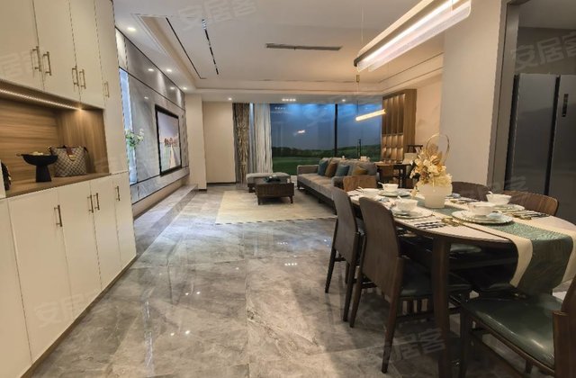 君临壹方城4室2厅140㎡55万二手房图片