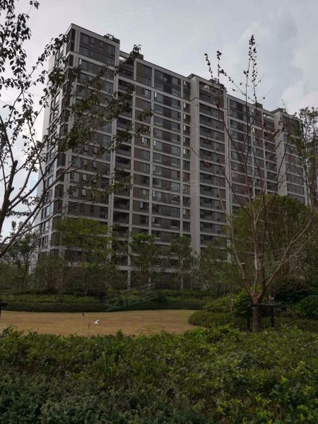 融创河滨之城水澜轩