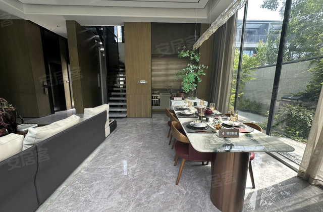 中奥江山朗境6室4厅200㎡150万二手房图片