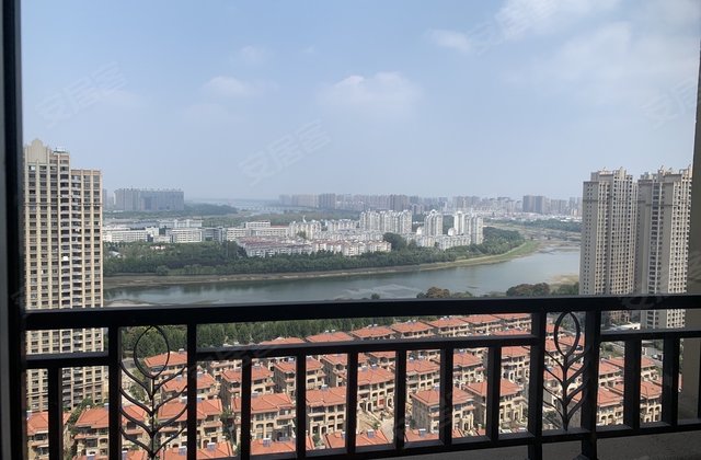 华邦新华西站附近送车位沿河观景院士庭罍街附近配套成熟