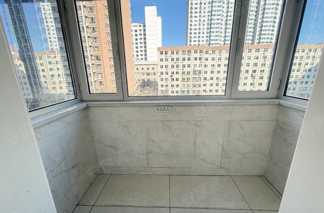 银星丽苑3室2厅141.5㎡135万二手房图片