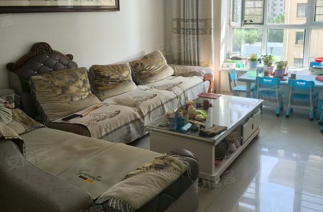 御府江南3室2厅110.47㎡72万二手房图片