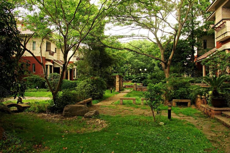 湖山在望花园,都市路2566弄-上海湖山在望花园二手房,租房,房价-上海