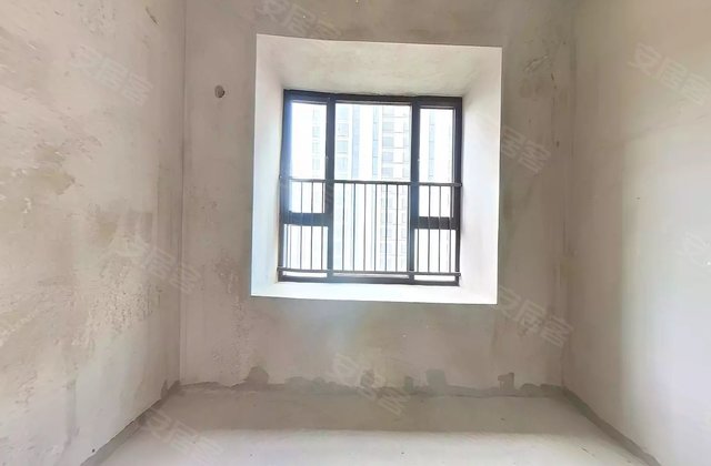 盛华天宸4室2厅120.5㎡75万二手房图片