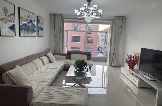 亿嘉名仕3室2厅120㎡48.8万二手房图片