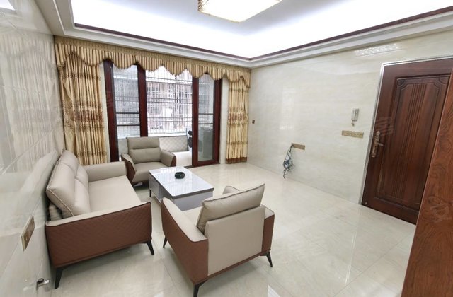 乐湖园3室2厅120㎡42.8万二手房图片