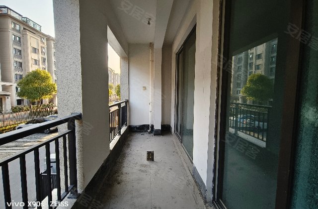 桃源府下叠 车位充足 商品住宅 南北通透 超低密度