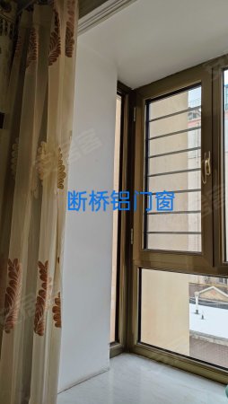 东方嘉苑2室2厅1卫112.67㎡南北93万