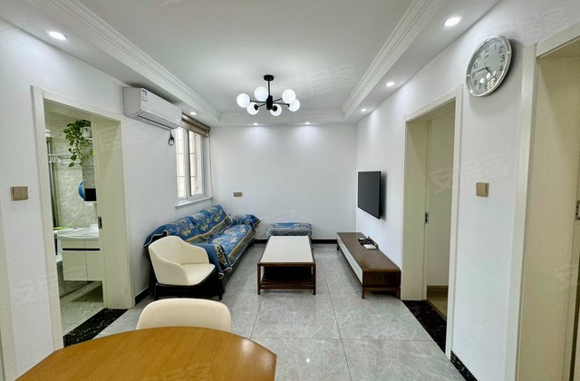 莲花新村八区(工业园区)2室2厅69.9㎡102万二手房图片