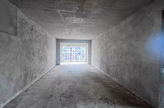 中驰晨曦悦府4室2厅140㎡49万二手房图片
