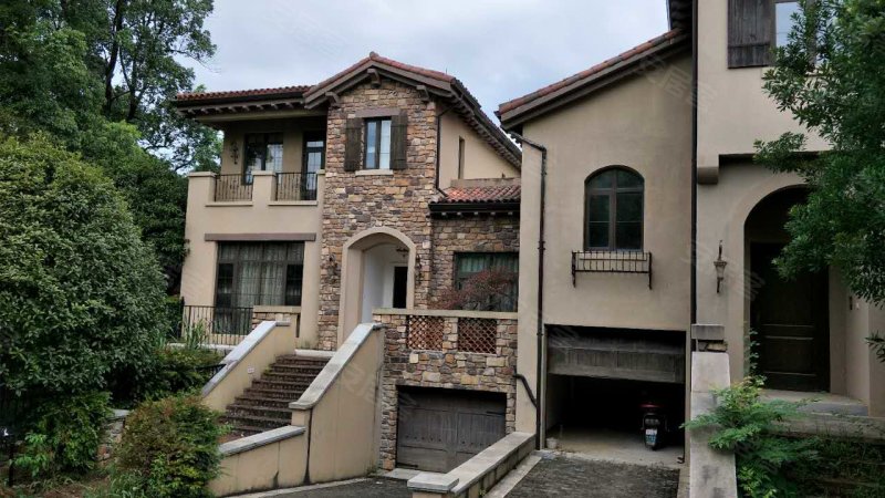 水映加州(别墅)