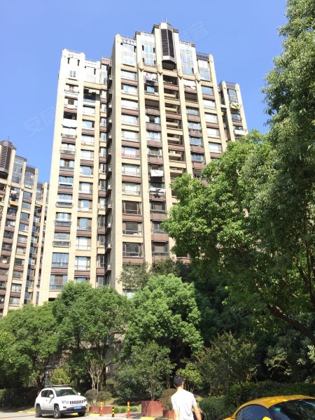 浦东绿地香颂(公寓住宅) 