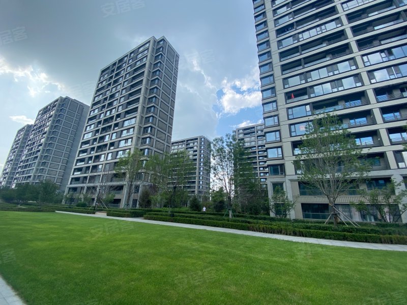 融创城(四期),浑河十八街-沈阳融创城(四期)二手房,租房,房价-沈阳