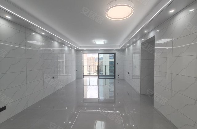 国鼎中央公园3室2厅135㎡69.8万二手房图片