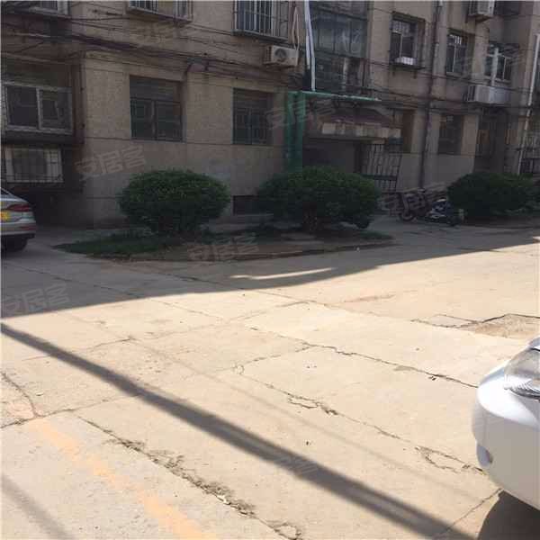 龙山小区(南区)