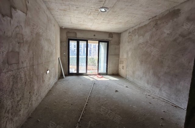 恒大阳光半岛3室2厅142㎡77万二手房图片