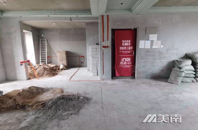 中国铁建国际城3室2厅117㎡68.8万二手房图片