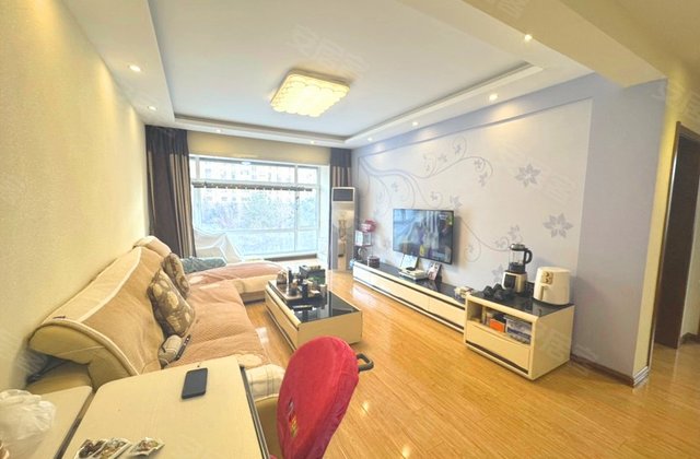 首地首城3室2厅114.09㎡75万二手房图片