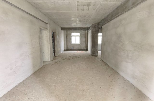 都市云顶3室2厅104㎡28万二手房图片