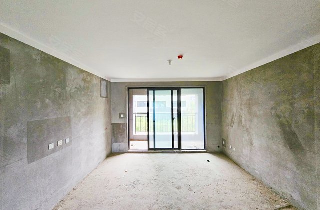 佳润滨河佳园4室2厅156㎡126万二手房图片