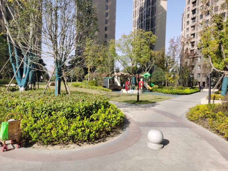 华地翡翠蓝湾朗园