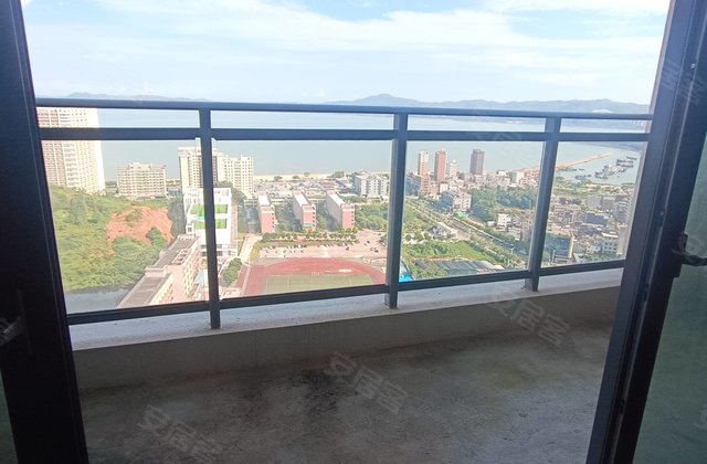 万德隆阳光城愉景湾3室2厅117㎡66万二手房图片