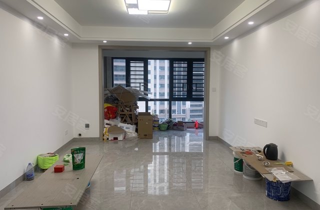 华润万橡府3室2厅119㎡89万二手房图片