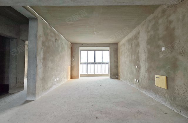 锦溪花园大东厂园(一期)4室3厅151.93㎡65万二手房图片