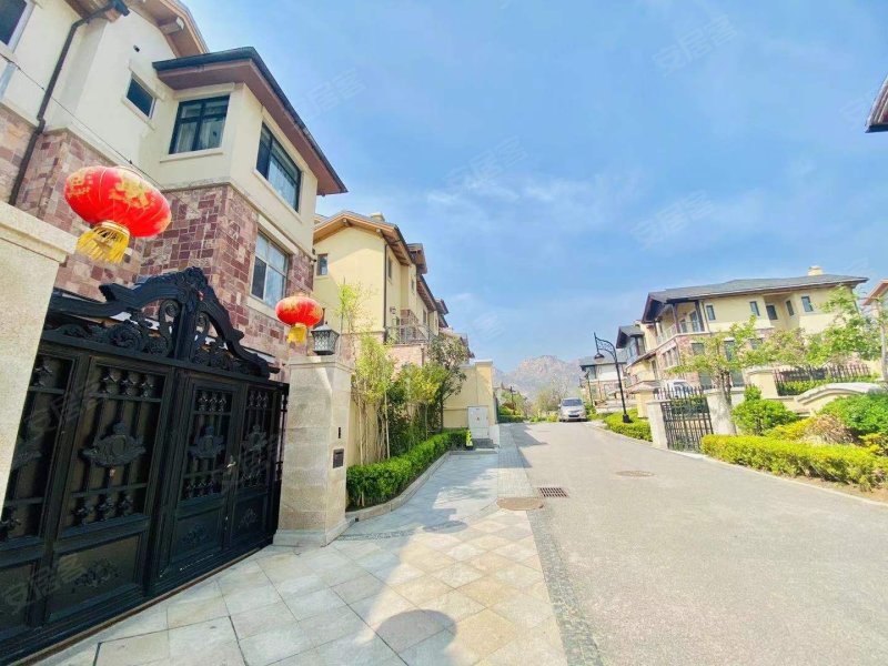 万科青岛小镇(别墅)