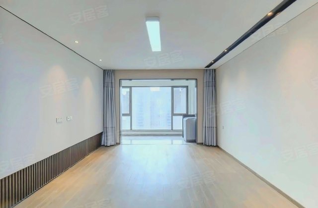 融创都会中心3室2厅138.82㎡239万二手房图片