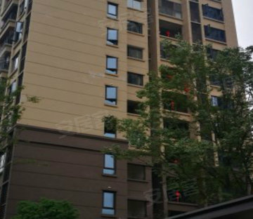 装修比照片还要好喔,罗宾森广场尚城华府二手房,108万,2室2厅,1卫,72.