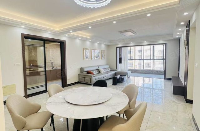 江临天下5室2厅201㎡88万二手房图片