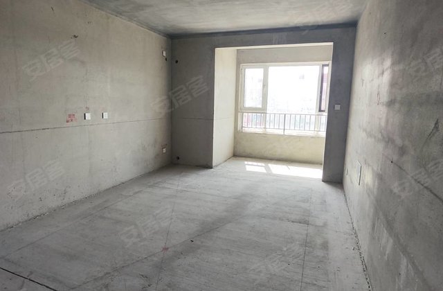 颐和尚城三区3室2厅103㎡82万二手房图片