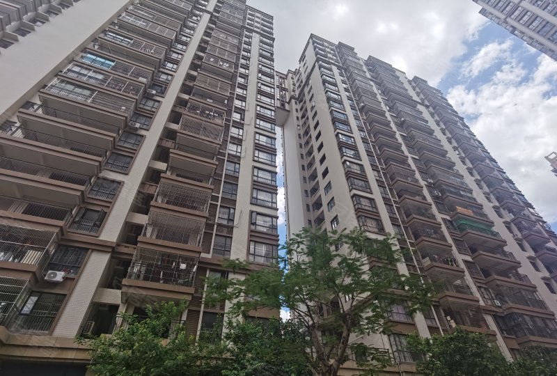 海锦香槟小镇,和畅东三路