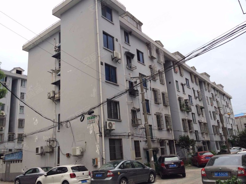 新川路742弄小区