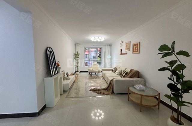 金盾小区(洛龙)3室2厅134.98㎡94.8万二手房图片