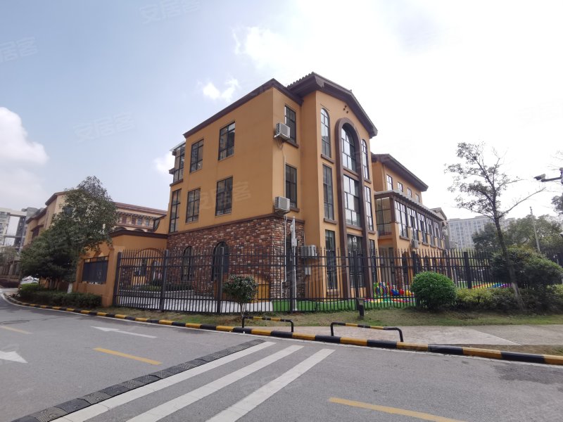 中信凯旋城,中意路111号-长沙中信凯旋城二手房,租房,房价-长沙安居客