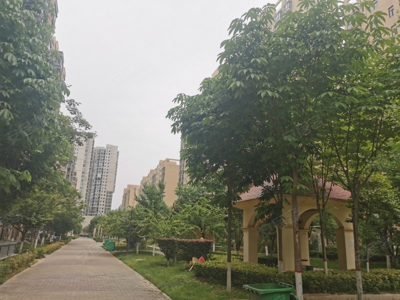 新洲中央街区城上城