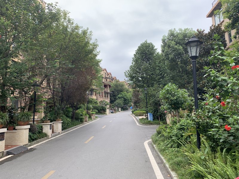 建宇雍山郡(别墅)