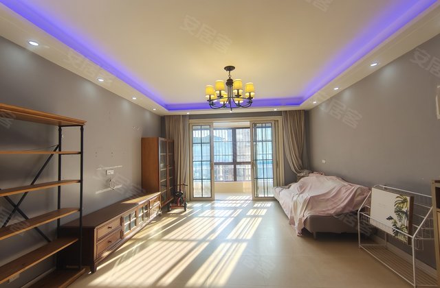 融辉城F区4室2厅136㎡68.8万二手房图片