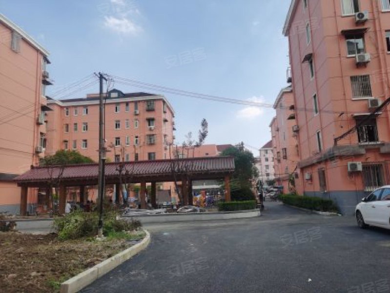 昌里路158,160号小区 