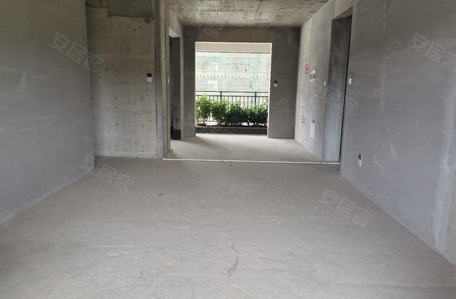 港联环球中心4室2厅118㎡49.6万二手房图片