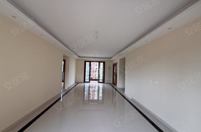 南光新城3室2厅135.83㎡86.8万二手房图片