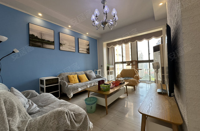 阳光世纪风景3室2厅79㎡40.8万二手房图片