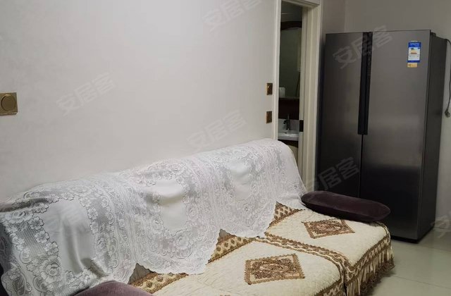 恒郡港湾1室1厅50㎡15.2万二手房图片